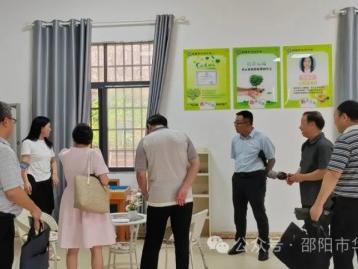 邵陽市人大來華龍實地調(diào)研